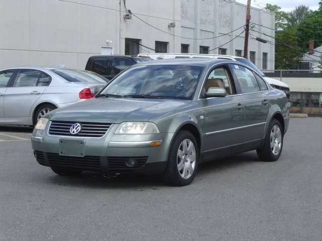 2002 Volkswagen Passat SE Crew Cab 4WD FFV