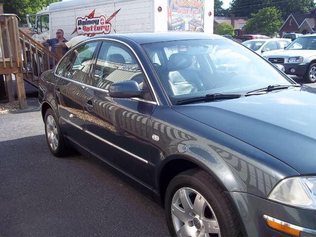 2002 Volkswagen Passat SE Crew Cab 4WD FFV