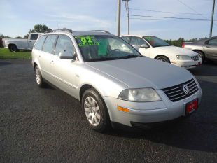 2002 Volkswagen Passat FWD 4dr Sport