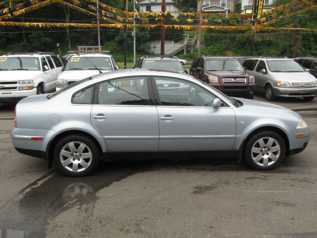 2002 Volkswagen Passat LS W/leather Seats