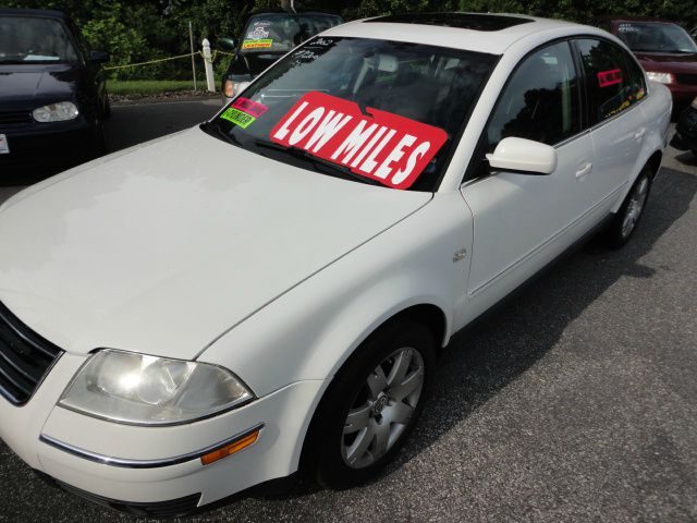 2002 Volkswagen Passat 4WD 2dr Unlimited Automatic