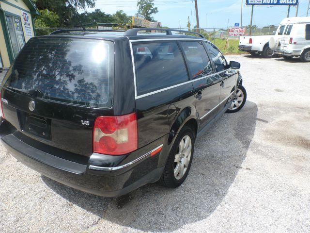 2002 Volkswagen Passat SE Crew Cab 4WD FFV