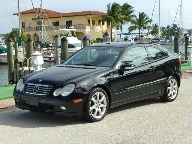 2002 Volkswagen Passat SE Crew Cab 4WD FFV