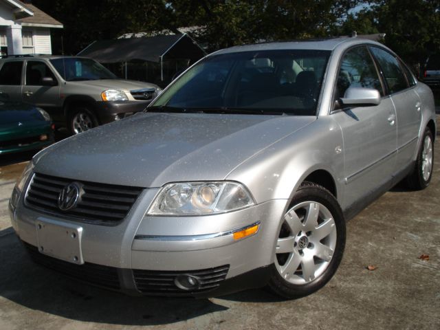 2002 Volkswagen Passat SE Crew Cab 4WD FFV