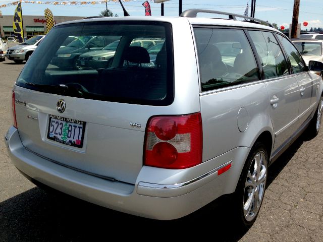 2002 Volkswagen Passat SE Crew Cab 4WD FFV