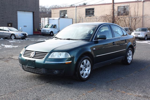 2002 Volkswagen Passat LS W/leather Seats