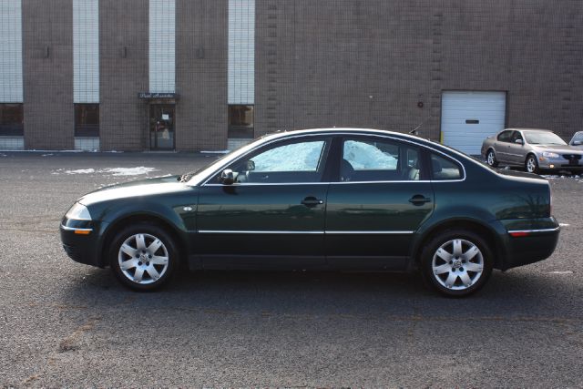 2002 Volkswagen Passat LS W/leather Seats