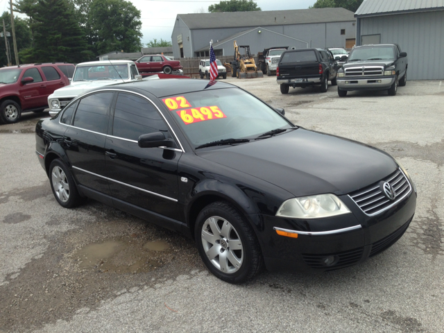 2002 Volkswagen Passat LS W/leather Seats