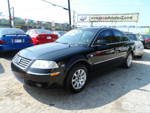 2003 Volkswagen Passat FWD 4dr Sport