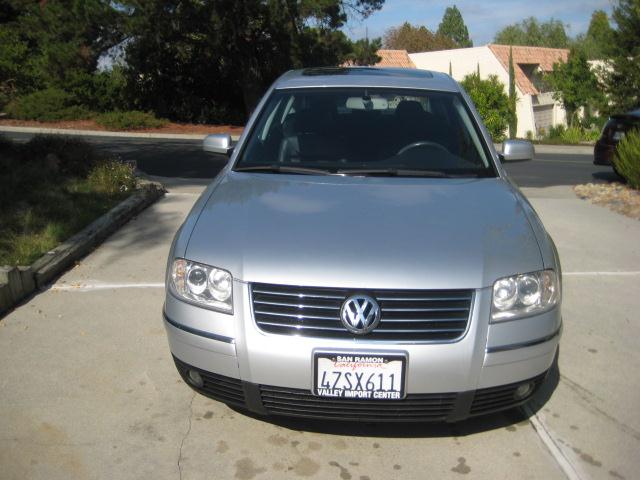 2003 Volkswagen Passat SE Crew Cab 4WD FFV