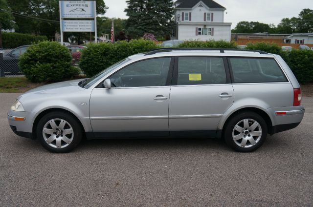 2003 Volkswagen Passat SE Crew Cab 4WD FFV