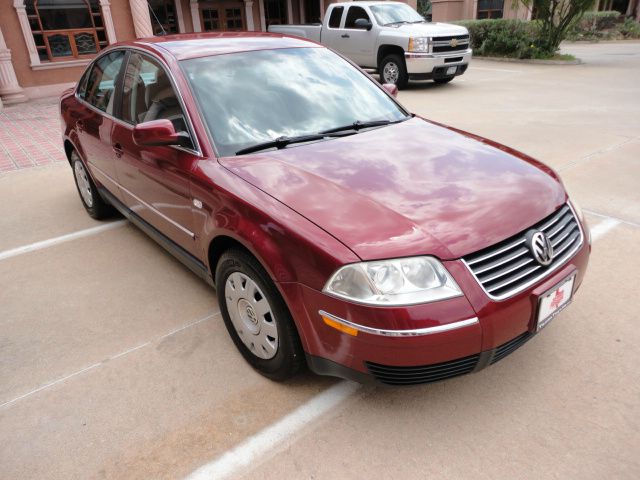 2003 Volkswagen Passat S Sedan