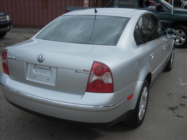 2003 Volkswagen Passat LS W/leather Seats