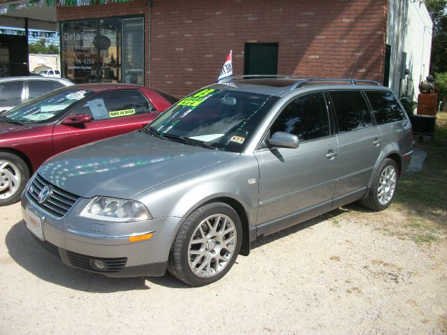 2003 Volkswagen Passat LS W/leather Seats