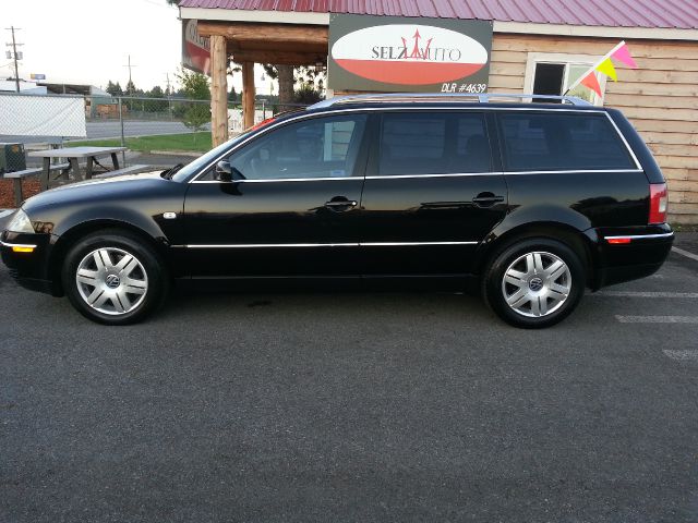 2003 Volkswagen Passat LS W/leather Seats