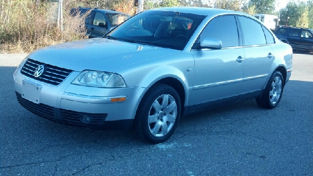 2003 Volkswagen Passat SE Crew Cab 4WD FFV