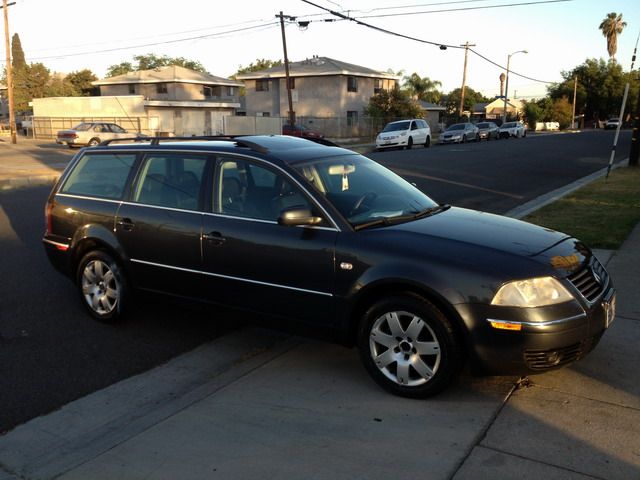 2003 Volkswagen Passat SE Crew Cab 4WD FFV