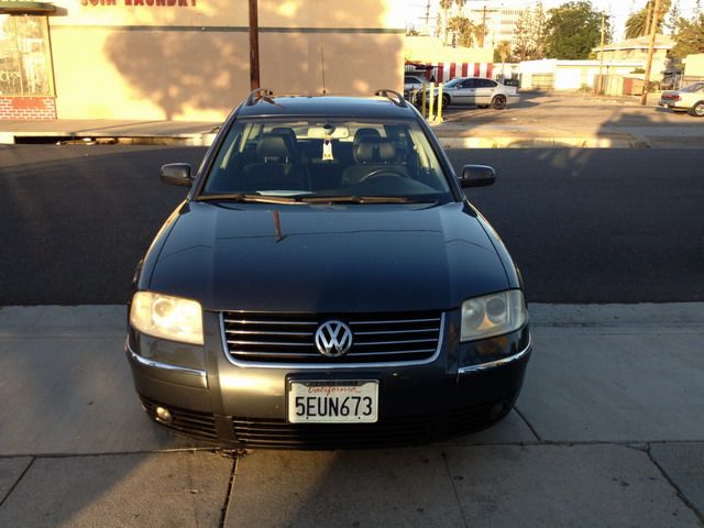 2003 Volkswagen Passat SE Crew Cab 4WD FFV