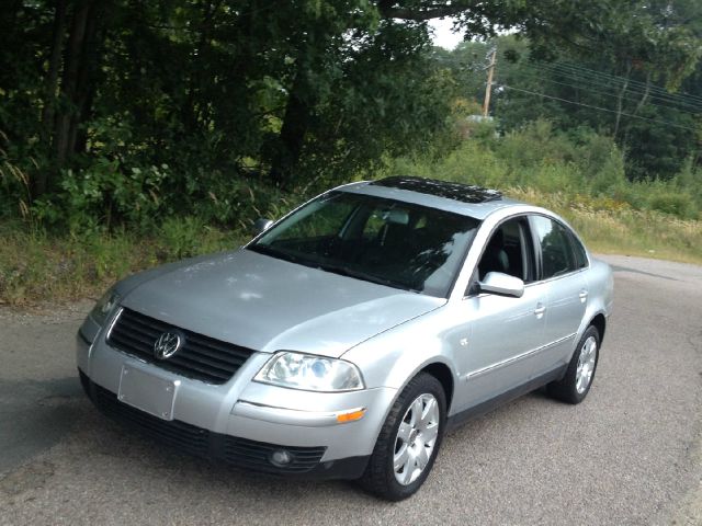 2003 Volkswagen Passat SE Crew Cab 4WD FFV