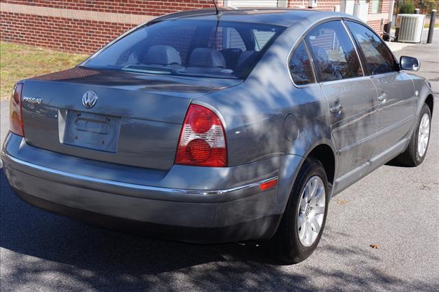 2003 Volkswagen Passat Unknown