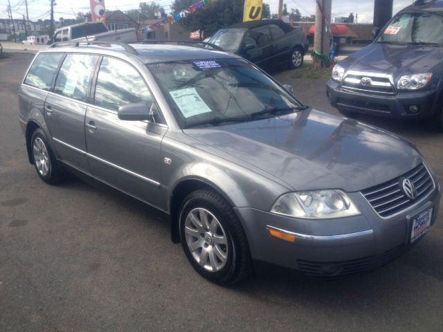 2003 Volkswagen Passat Unknown