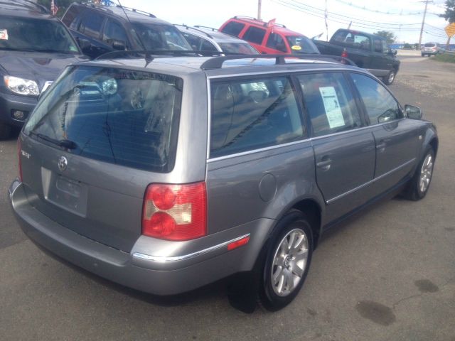 2003 Volkswagen Passat Unknown