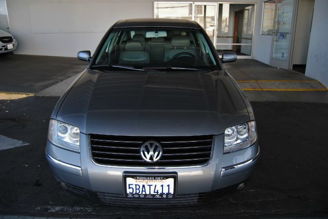 2003 Volkswagen Passat King Cab 4WD