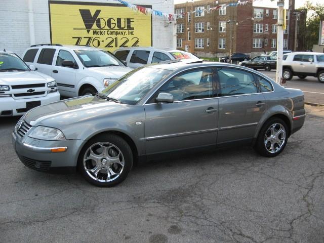 2003 Volkswagen Passat 2DR CPE NAVI MT SI