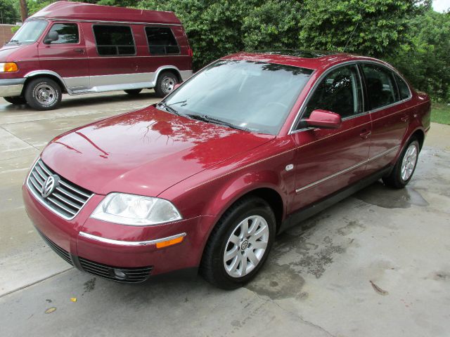 2003 Volkswagen Passat 2.0T Quattro Special Edition PKG