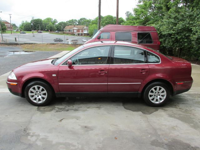 2003 Volkswagen Passat 2.0T Quattro Special Edition PKG