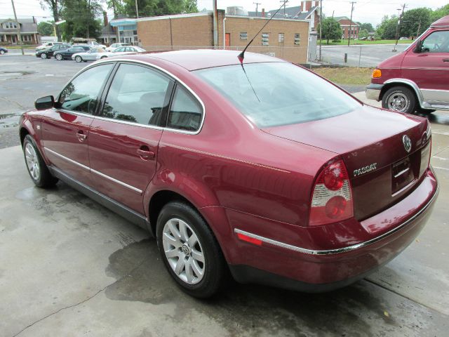 2003 Volkswagen Passat 2.0T Quattro Special Edition PKG