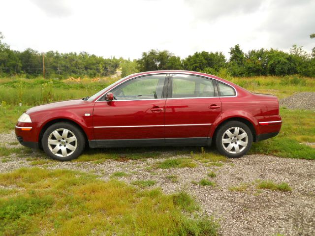 2003 Volkswagen Passat SE Crew Cab 4WD FFV