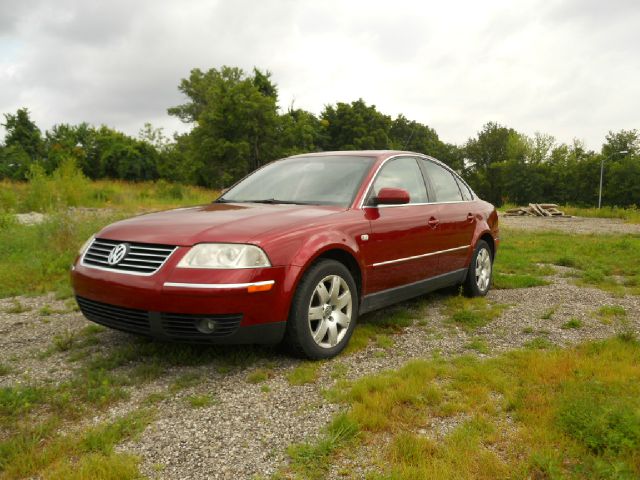 2003 Volkswagen Passat SE Crew Cab 4WD FFV