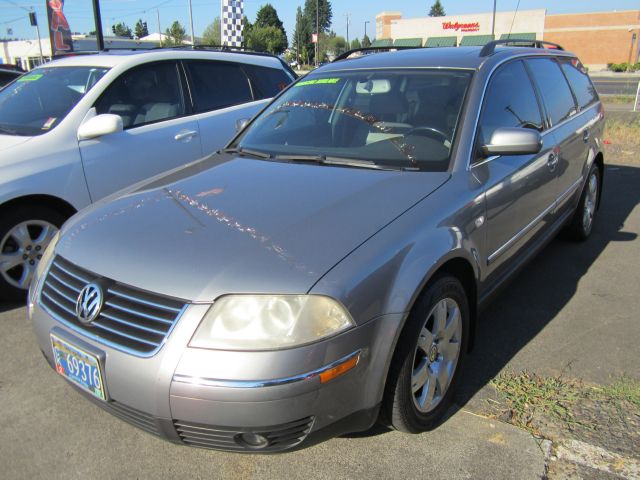 2003 Volkswagen Passat SE Crew Cab 4WD FFV