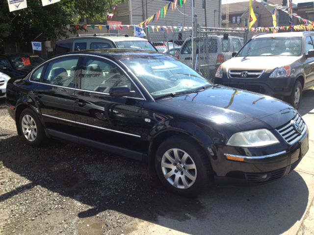 2003 Volkswagen Passat Unknown