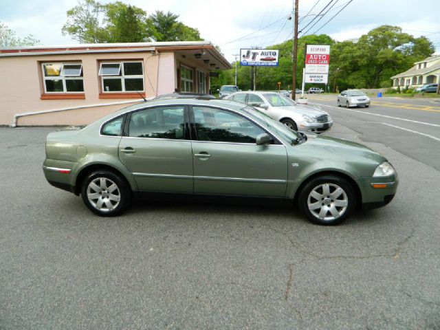 2003 Volkswagen Passat LS W/leather Seats