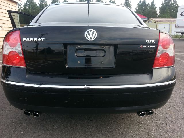 2003 Volkswagen Passat LS W/leather Seats