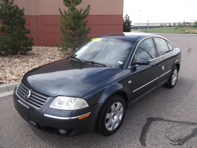 2003 Volkswagen Passat SE Crew Cab 4WD FFV