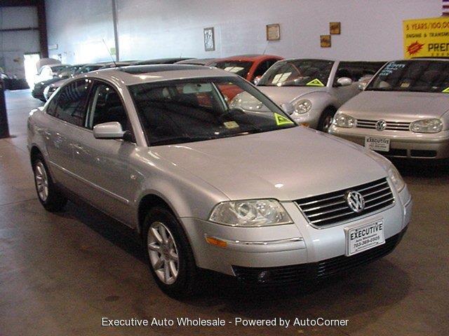 2004 Volkswagen Passat Unknown