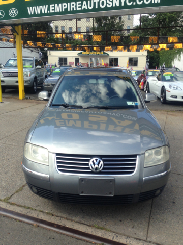 2004 Volkswagen Passat Unknown