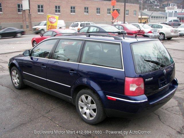 2005 Volkswagen Passat Unknown