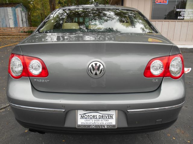 2006 Volkswagen Passat 4dr Sdn GS Plus