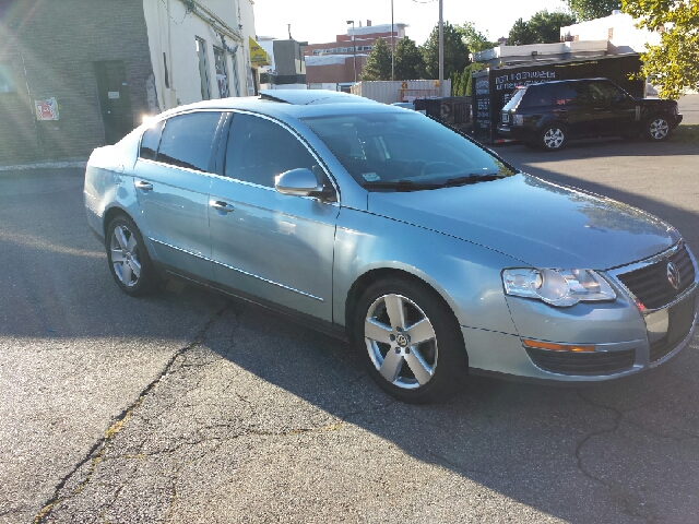 2006 Volkswagen Passat 4DR SDN LE V6 AT