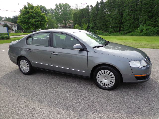 2006 Volkswagen Passat 4DR SDN LE V6 AT