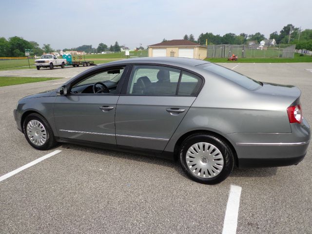 2006 Volkswagen Passat 4DR SDN LE V6 AT