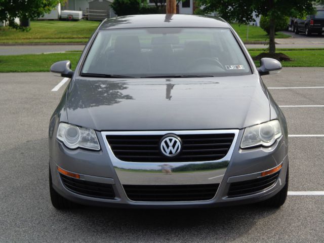 2006 Volkswagen Passat 4DR SDN LE V6 AT