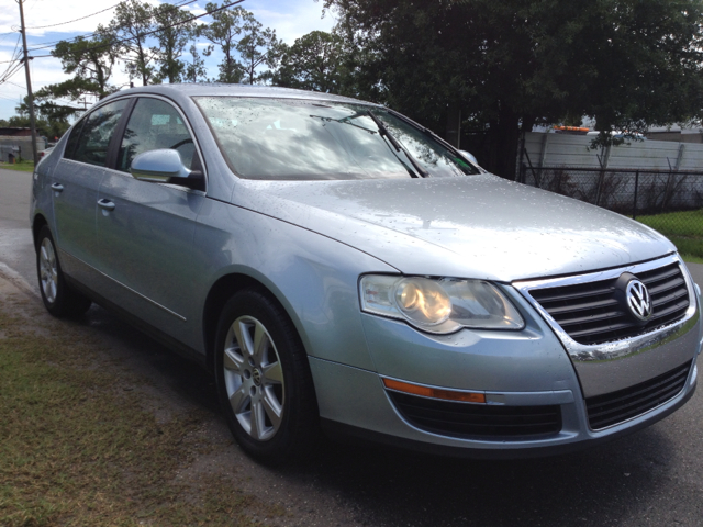 2006 Volkswagen Passat Wagon SE