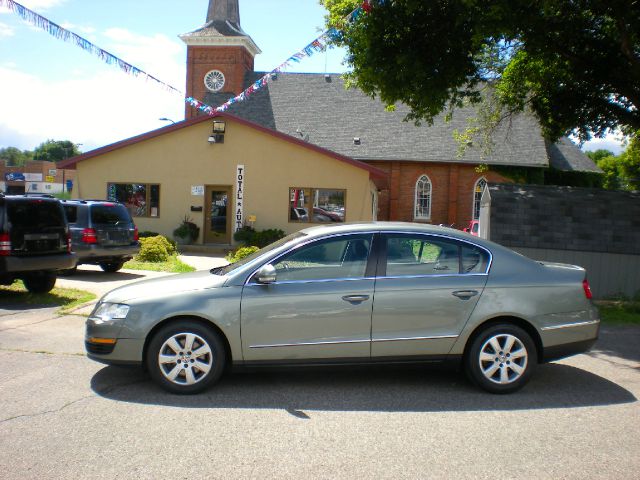 2006 Volkswagen Passat Wagon SE