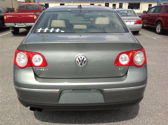 2006 Volkswagen Passat Flawless Condition