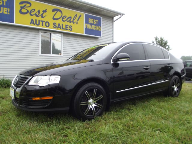 2006 Volkswagen Passat 4X4 4D 8ft Bed